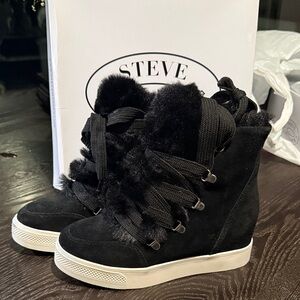 Steve Madden Black High-Top Sneakers